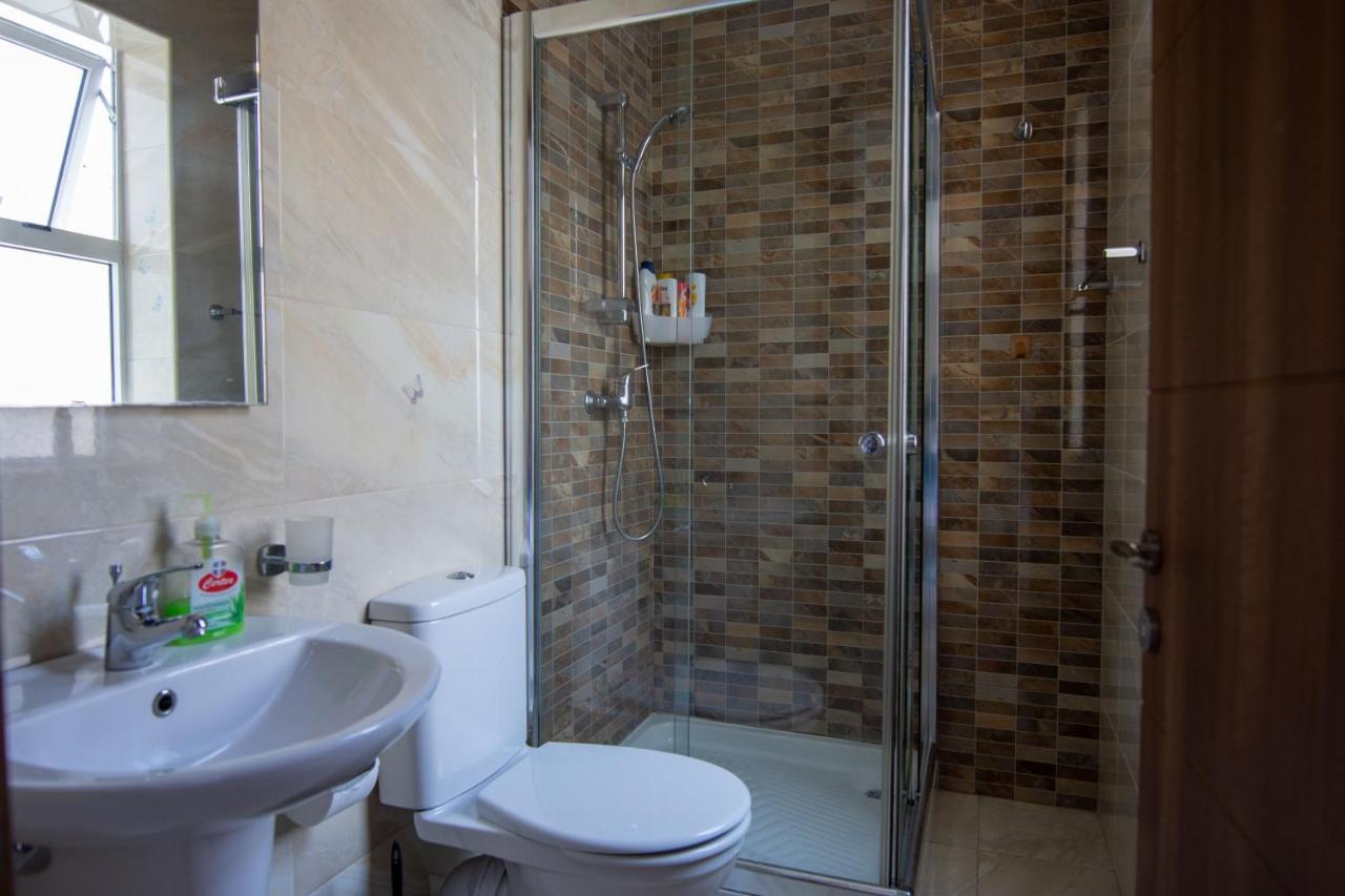 Seafront Room Msida Buitenkant foto