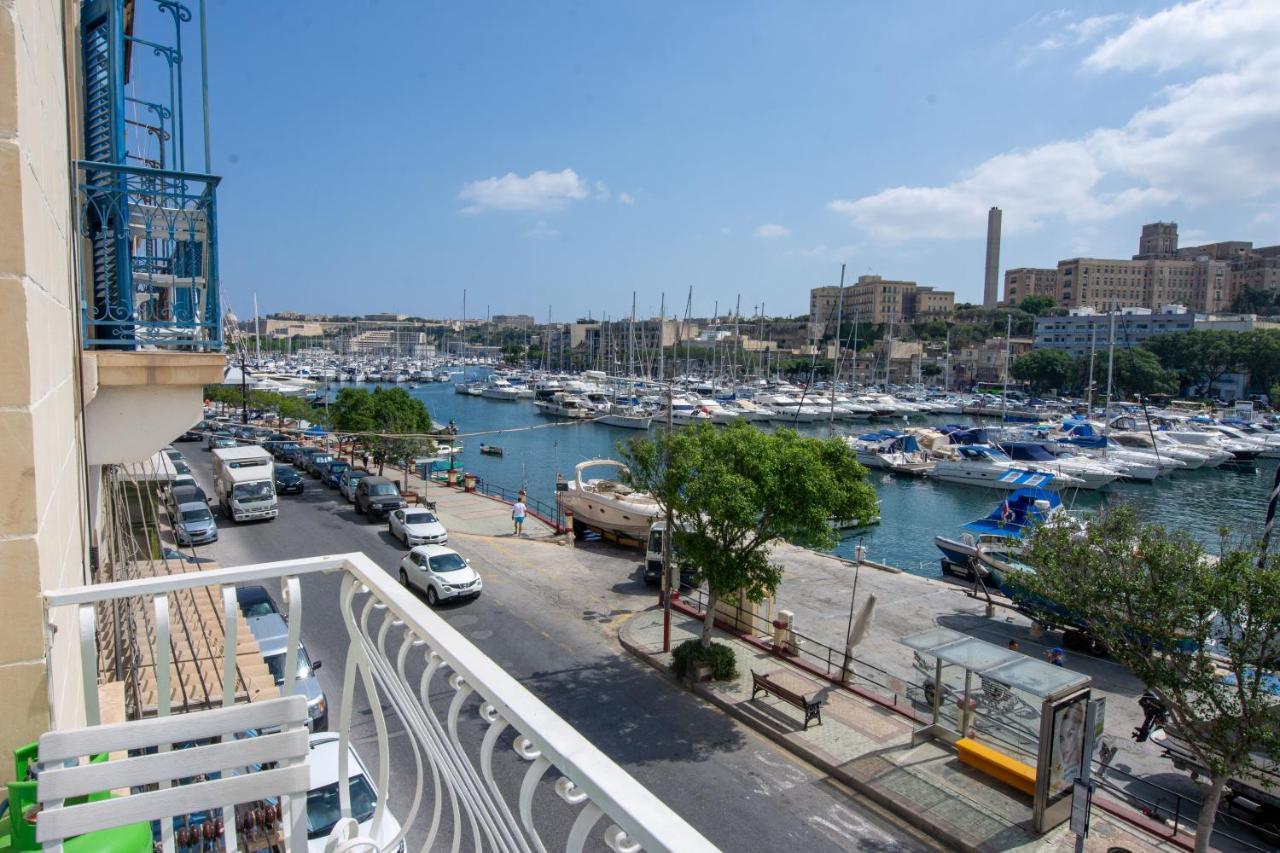Seafront Room Msida Buitenkant foto