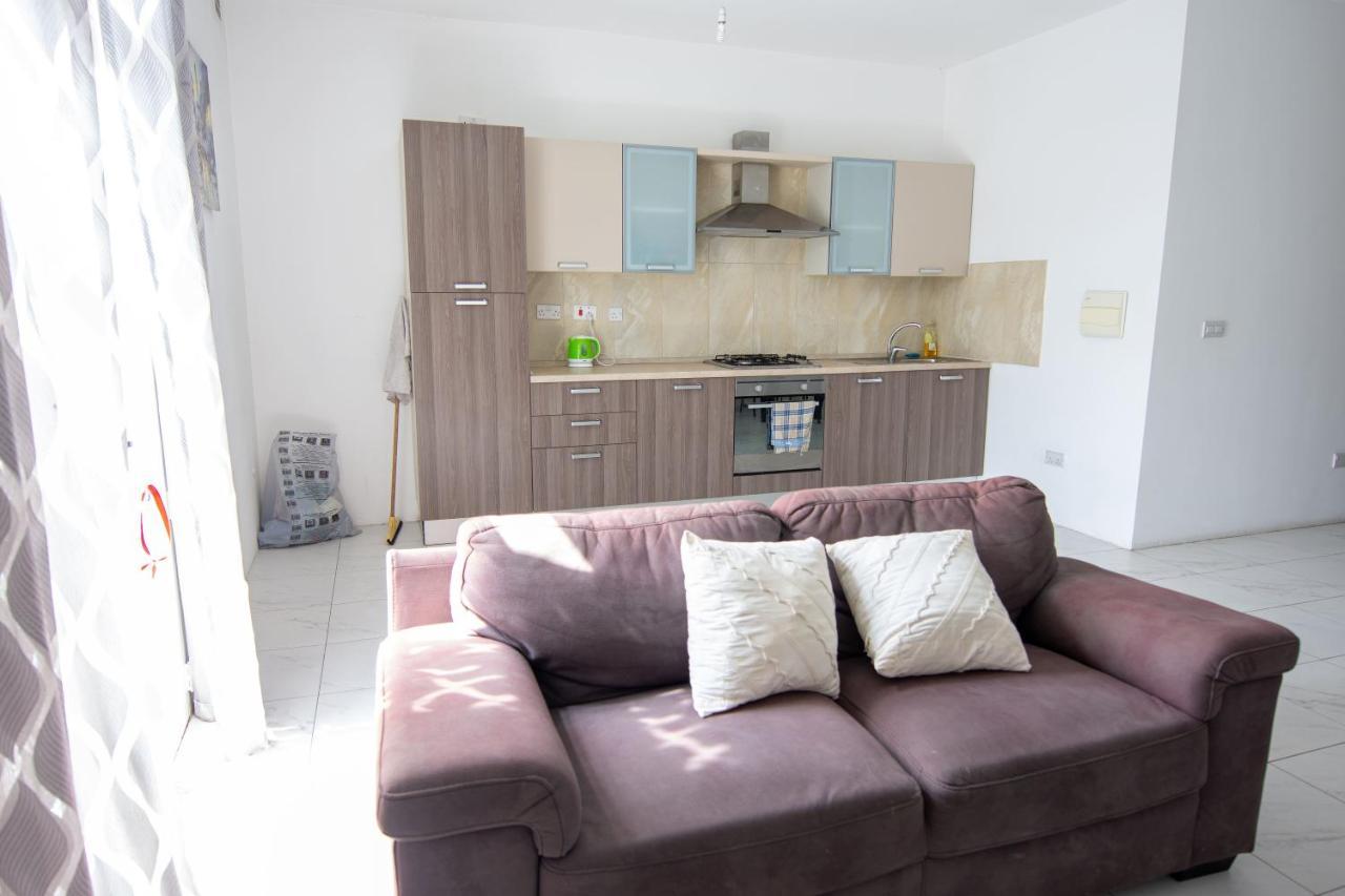Seafront Room Msida Buitenkant foto