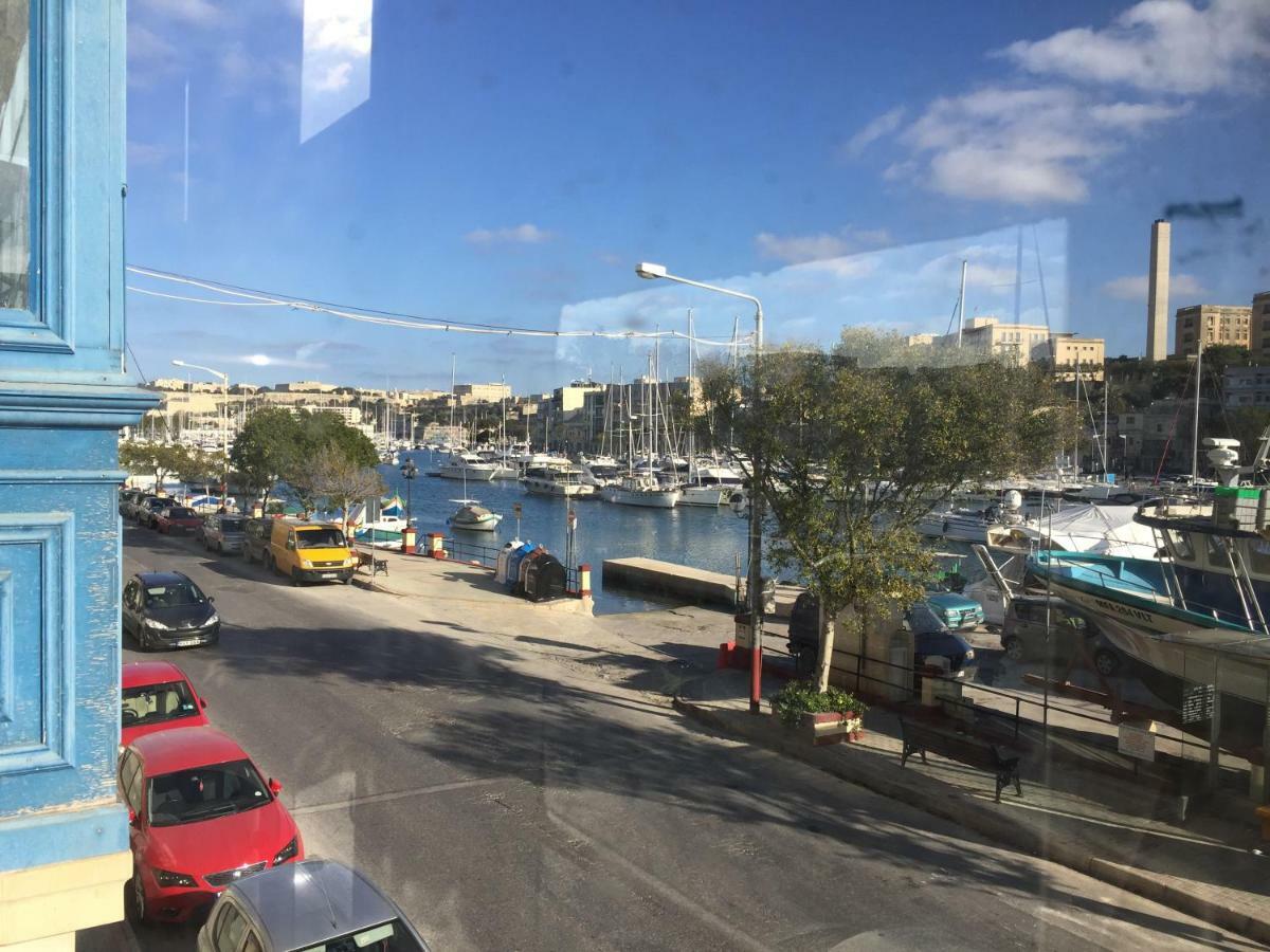 Seafront Room Msida Buitenkant foto